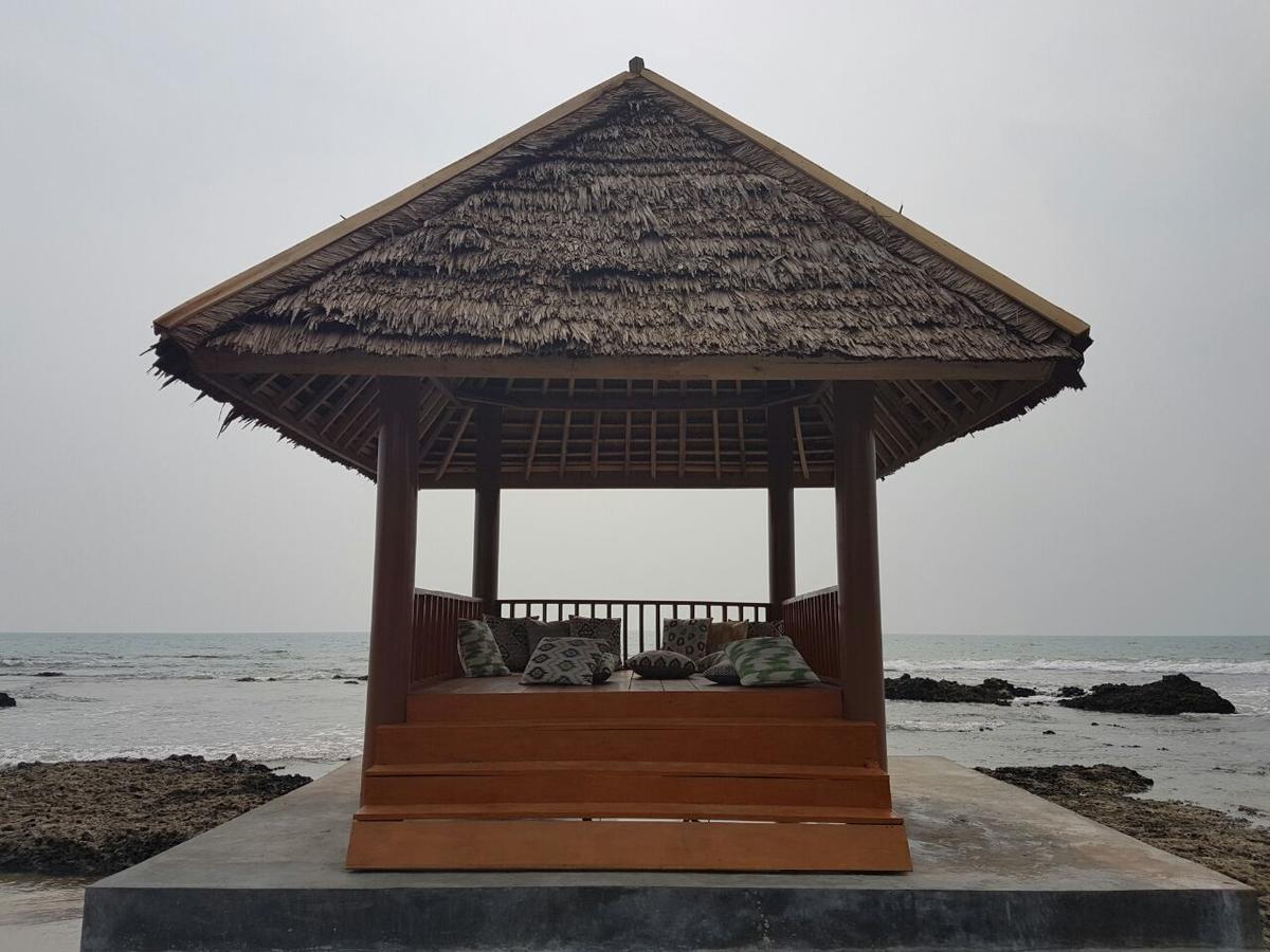 Double G Resort Anyer Bulakan Exterior photo